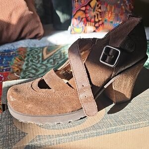 Chic Brown Suede Women's Heels with Buckle